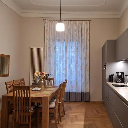 Stadtpalais Familien-suite 4 Mit Galerie Maximal 6 Personen Apartmán