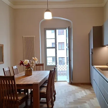 Stadtpalais Familien-suite 4 Mit Galerie Maximal 6 Personen