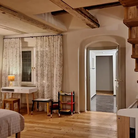 Stadtpalais Familien-suite 4 Mit Galerie Maximal 6 Personen Apartamento