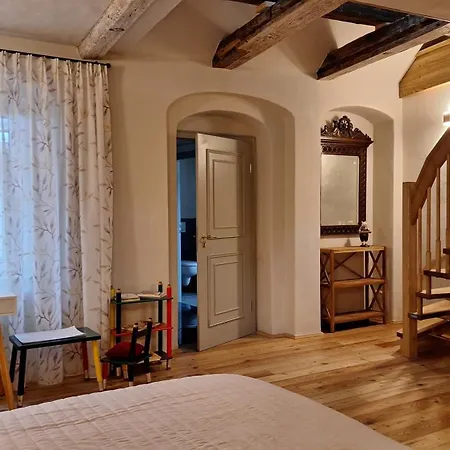 公寓 Stadtpalais Familien-suite 4 Mit Galerie Maximal 6 Personen 包岑